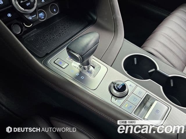 Genesis The / новый New G70, 2023 14