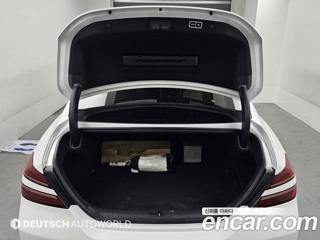 Genesis The / новый New G70, 2023 17