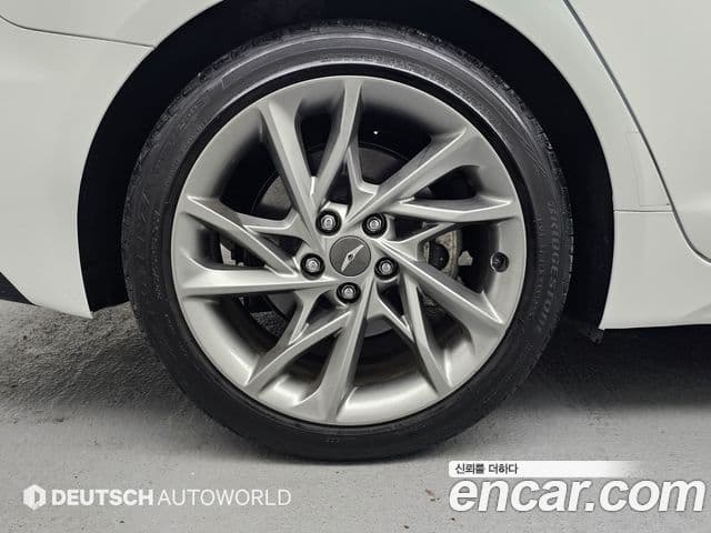 Genesis The / новый New G70, 2023 18