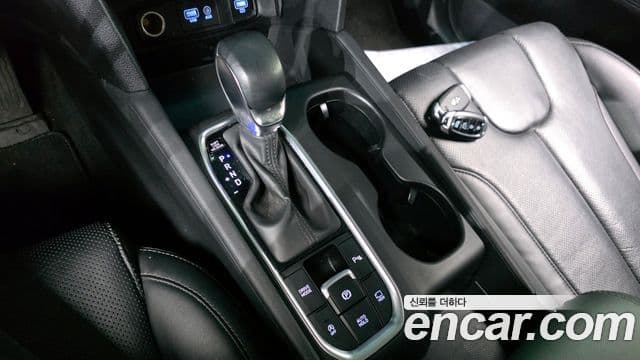 Hyundai Santa Fe TM Exclusive, 2019 9