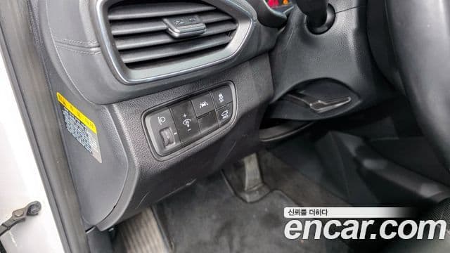 Hyundai Santa Fe TM Exclusive, 2019 16