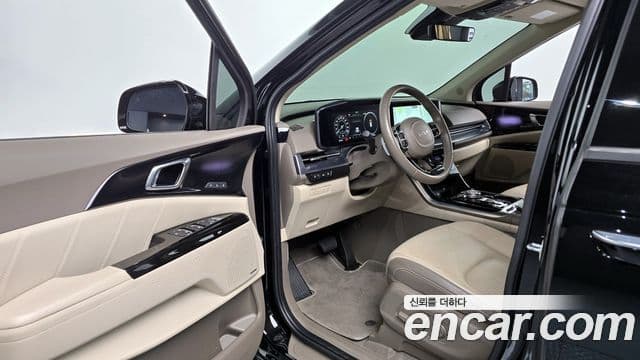 Kia Carnival 4세대 Signature, 2023 11