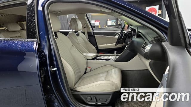 Genesis G70 Elite, 2019 10