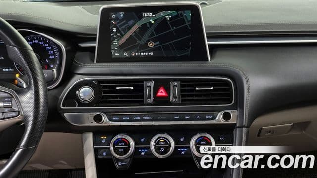 Genesis G70 Elite, 2019 17