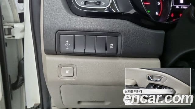 Kia All New Carnival VIP, 2017 17