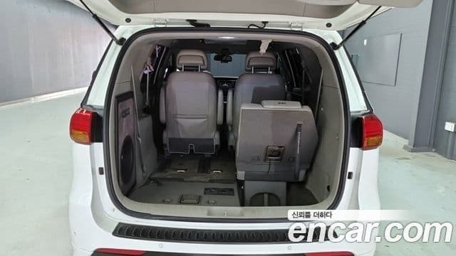 Kia All New Carnival VIP, 2017 18