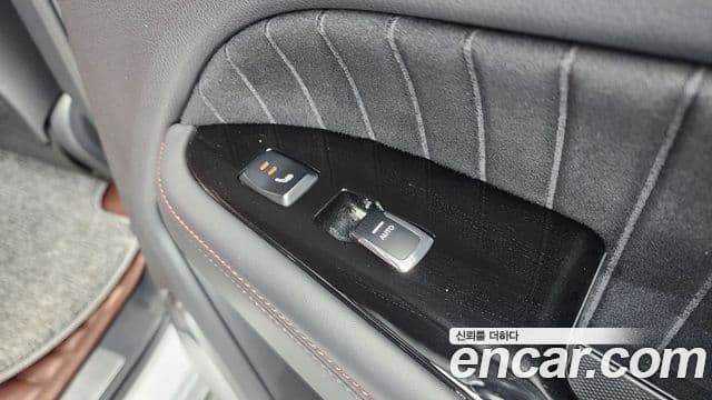 KG모빌리티(SsangYong) Rexton New Arena The / новый чёрный, 2024 19