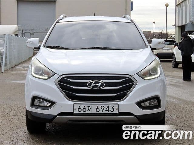 Hyundai New Tucson ix Smart Special, 2015 1