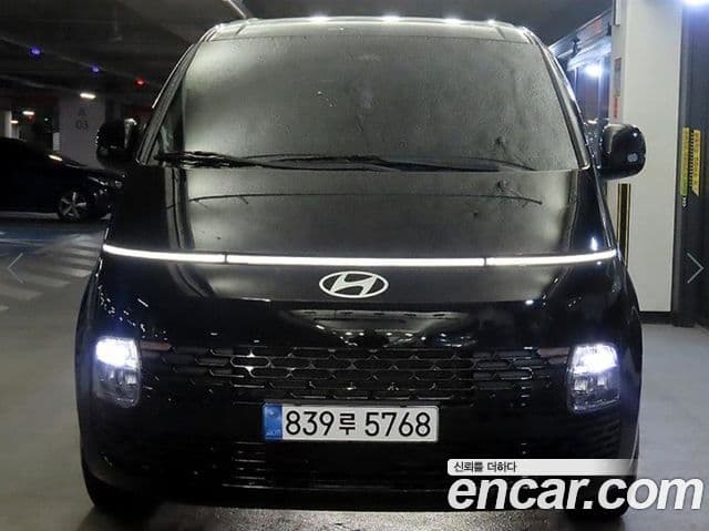 Hyundai Staria Modern, 2025 2