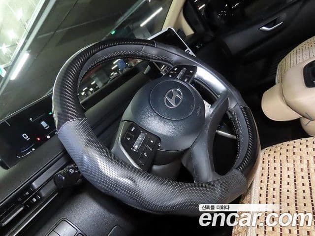 Hyundai Staria Modern, 2025 8