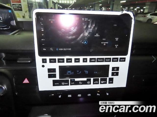 Hyundai Staria Modern, 2025 11