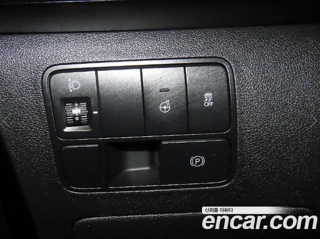 Hyundai Staria Modern, 2025 15