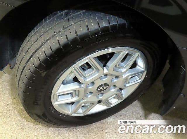 Hyundai Staria Modern, 2025 20