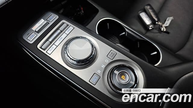 Genesis GV70, 2021 9