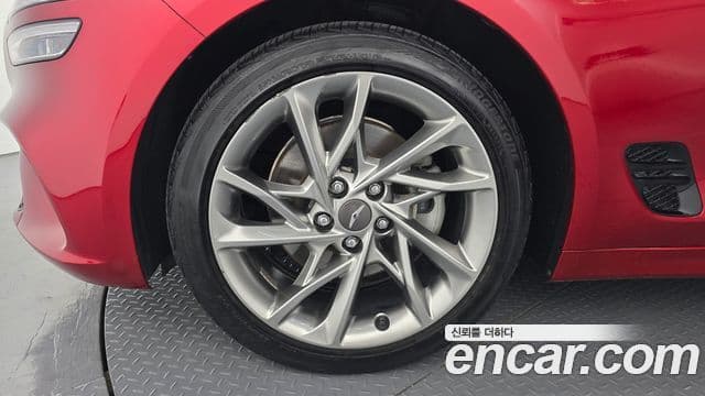 Genesis The / новый New G70, 2022 все фото