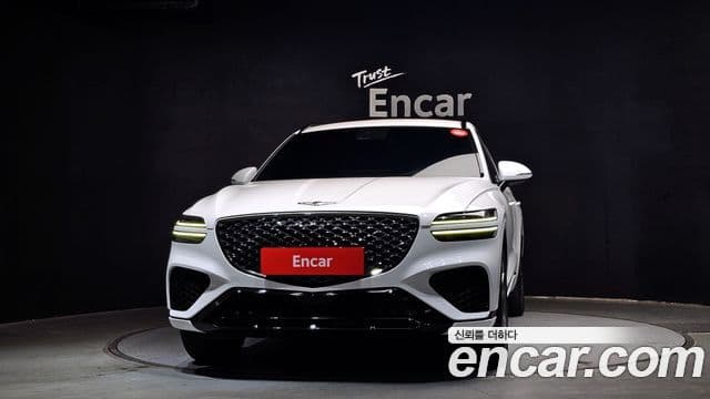 Genesis GV70, 2022 3