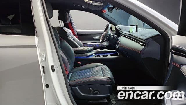 Genesis GV70, 2022 11