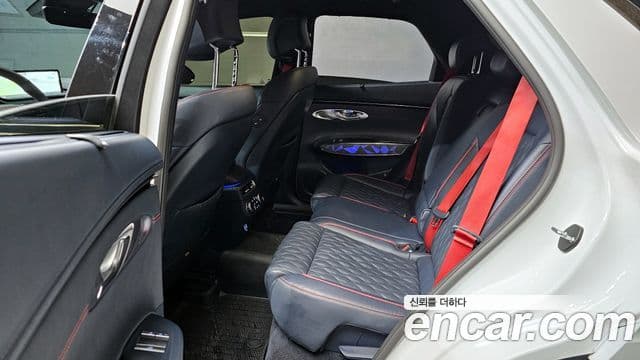 Genesis GV70, 2022 13