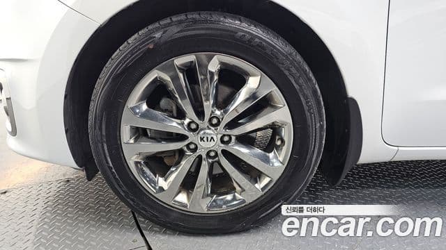 Kia All New Carnival Prestige, 2016 все фото