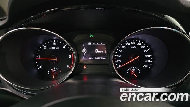 Kia All New Carnival Prestige, 2016 8