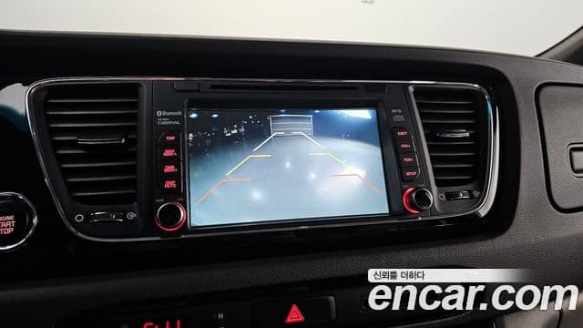 Kia All New Carnival Prestige, 2016 15
