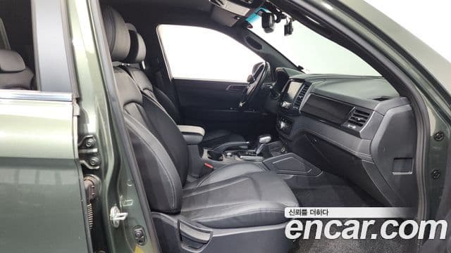 KG모빌리티(SsangYong) The / новый New Rexton Sport 칸 Prestige, 2021 11
