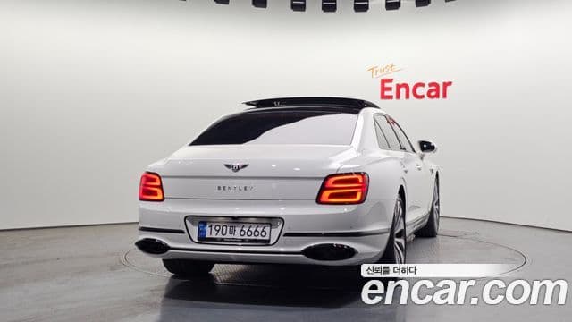 Bentley Flying Spur 3세대, 2022 4
