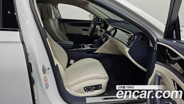 Bentley Flying Spur 3세대, 2022 11