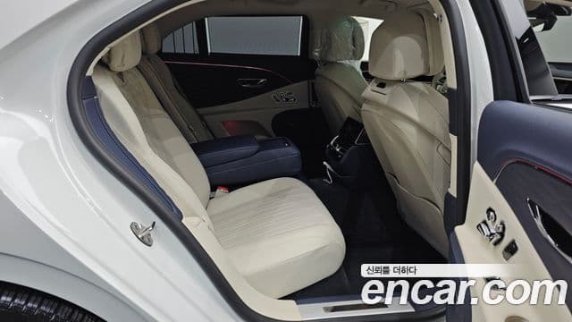 Bentley Flying Spur 3세대, 2022 12