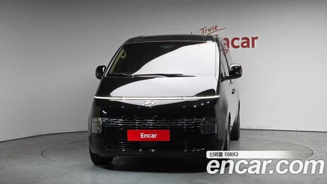 Hyundai Staria Modern, 2022 3
