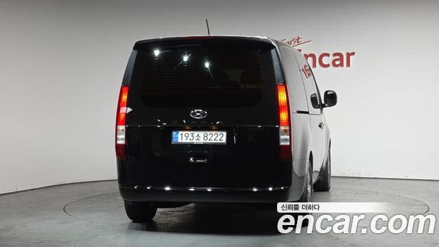 Hyundai Staria Modern, 2022 4