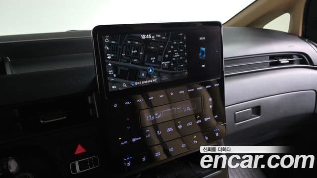 Hyundai Staria Modern, 2022 15