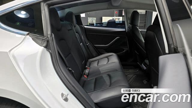 Tesla модель 3 Standard Range Plus RWD, 2020 12