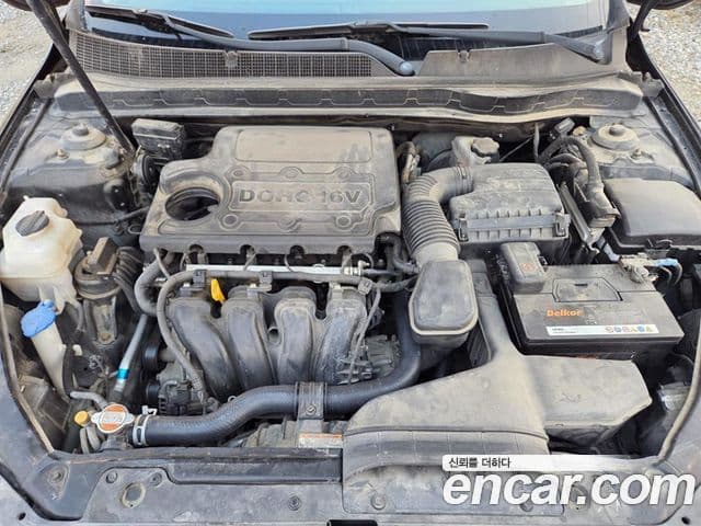 Kia K5 2.0 Deluxe, 2011 17