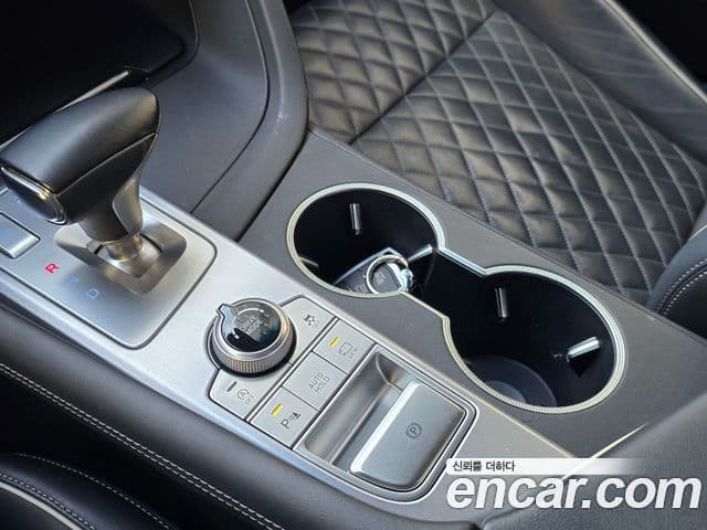 Genesis G70 Prestige, 2019 11