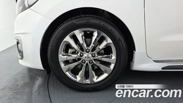 Kia All New Carnival Noblesse, 2017 все фото