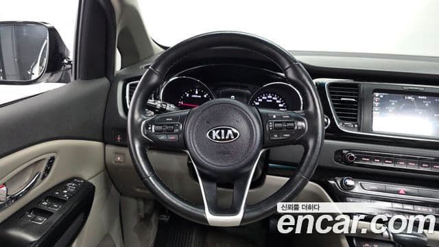 Kia All New Carnival Noblesse, 2017 13