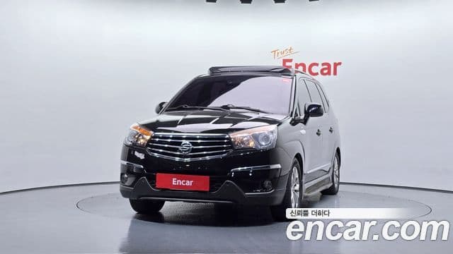 KG모빌리티(SsangYong) Korando 투리스모 4WD outdoor Edition 9인승, 2016 3