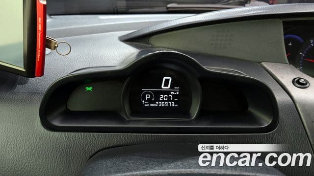 KG모빌리티(SsangYong) Korando 투리스모 4WD outdoor Edition 9인승, 2016 8