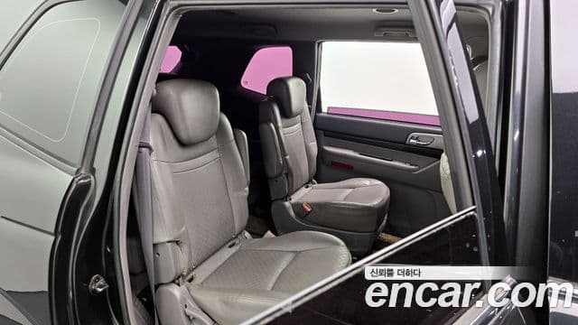 KG모빌리티(SsangYong) Korando 투리스모 4WD outdoor Edition 9인승, 2016 12