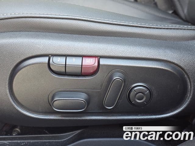 Mini Cooper 클럽맨 2세대, 2023 15