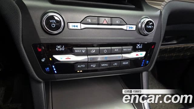 Ford Explorer 6세대 2.3 Limited 4WD, 2020 17