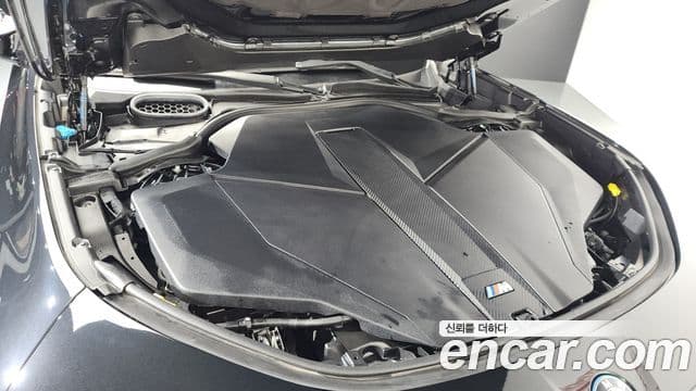 BMW i7 (G70), 2024 6