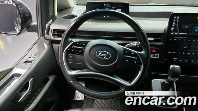 Hyundai Staria Modern, 2022 14