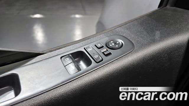 Hyundai Staria Modern, 2022 17