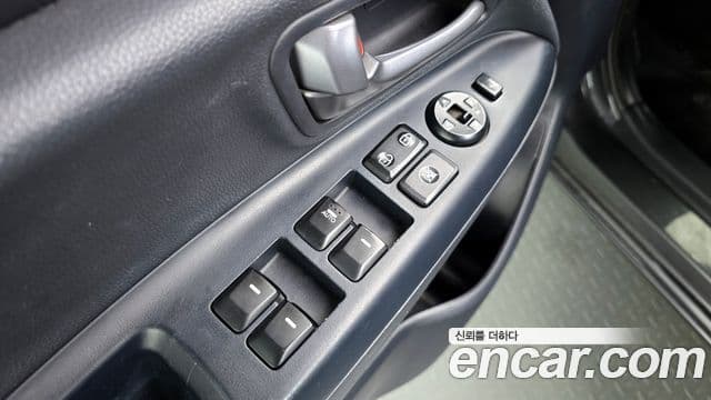 Kia All New Pride Luxury, 2012 17