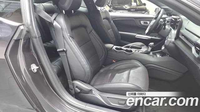 Ford Mustang 7세대 2.3 EcoBoost Premium купе, 2024 11