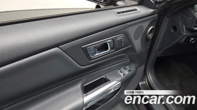 Ford Mustang 7세대 2.3 EcoBoost Premium купе, 2024 14