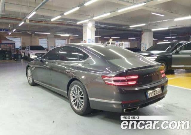 Genesis G80 (RG3) бензин 2.5 турбо AWD, 2024 9