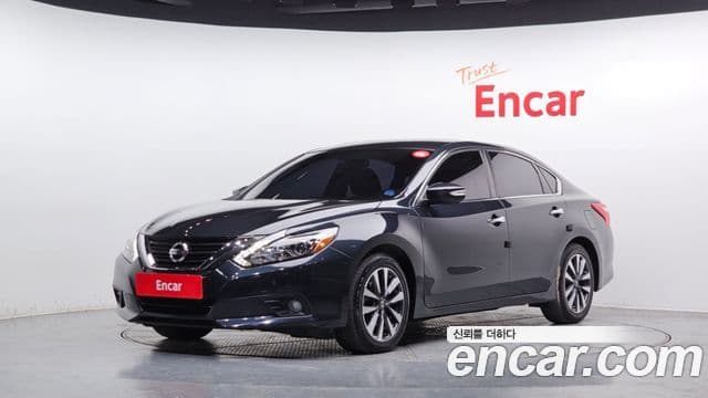 Nissan 알티마 L33, 2017 1